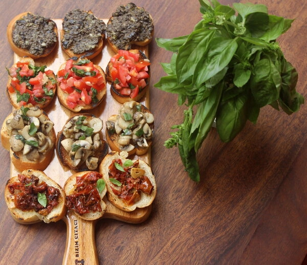 Бързи и вкусни италиански брускети